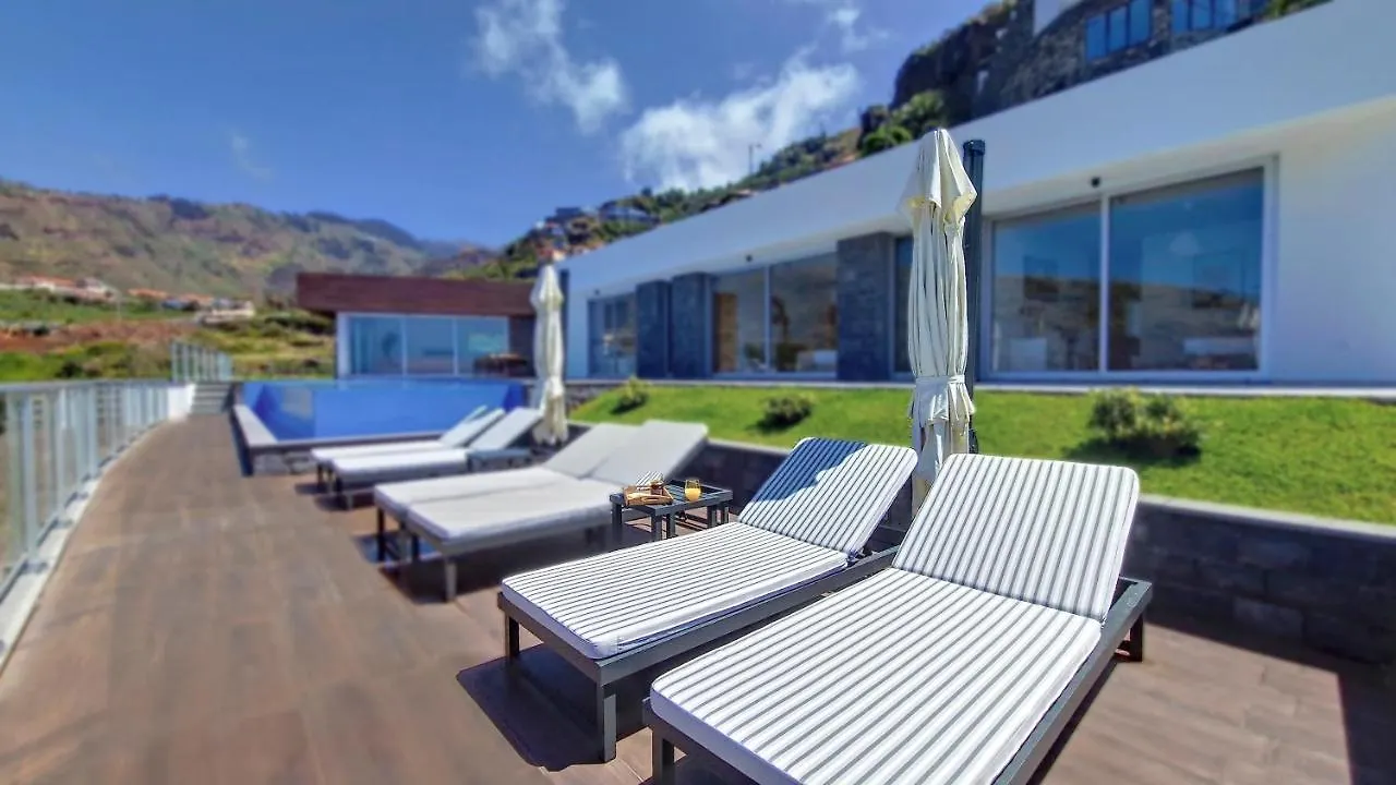 Villa Blue Horizon By Lovelystay Tabua   Tabua (Madeira)
