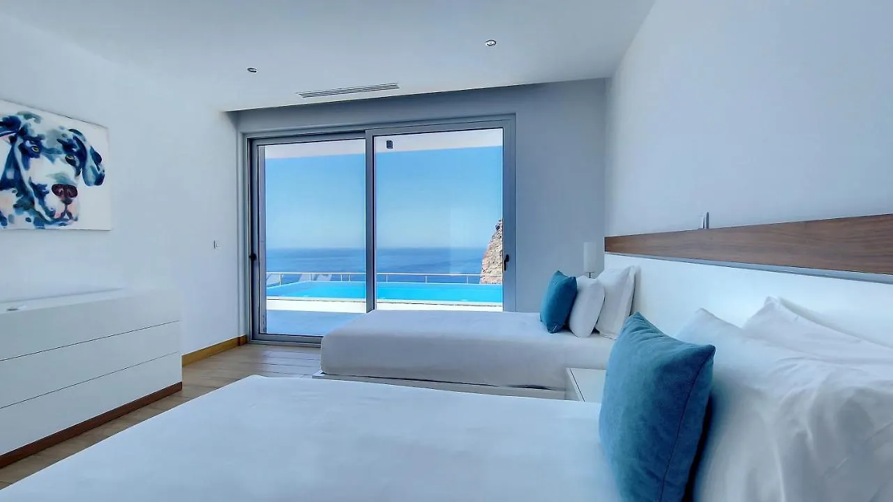 Villa Blue Horizon By Lovelystay Tabua  Portugal