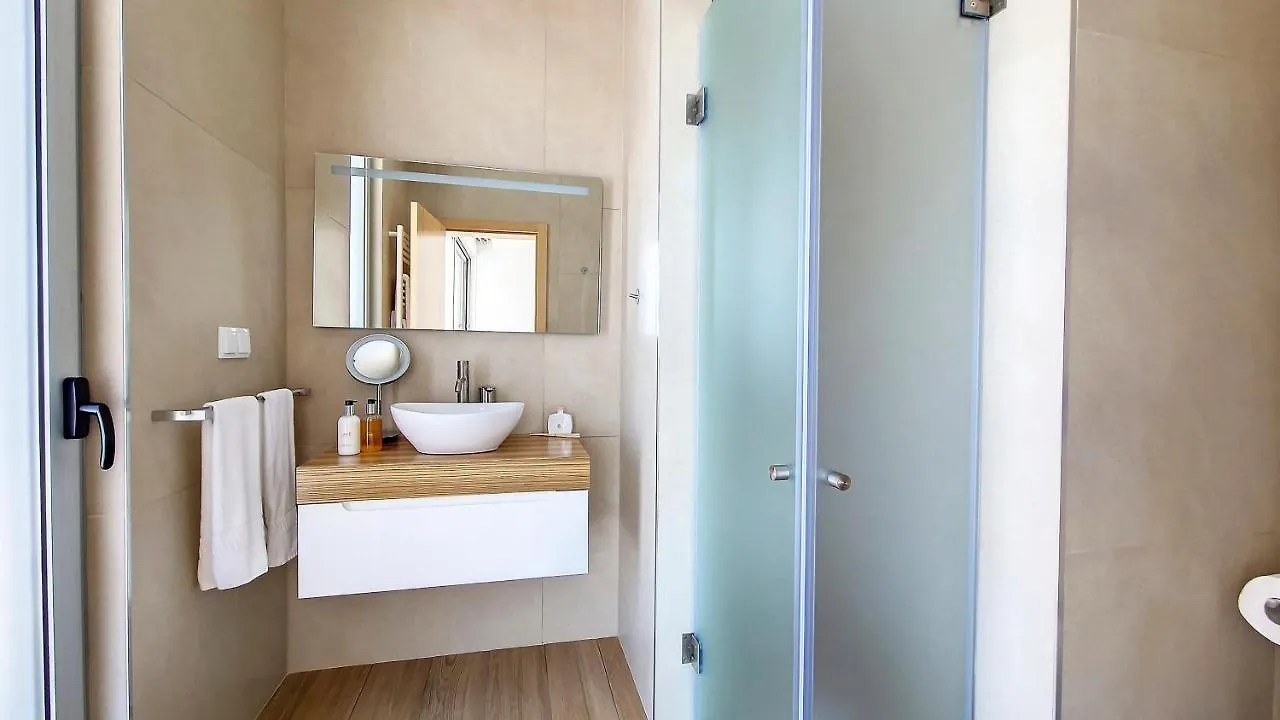 Villa Blue Horizon By Lovelystay Tabua   Tabua (Madeira)