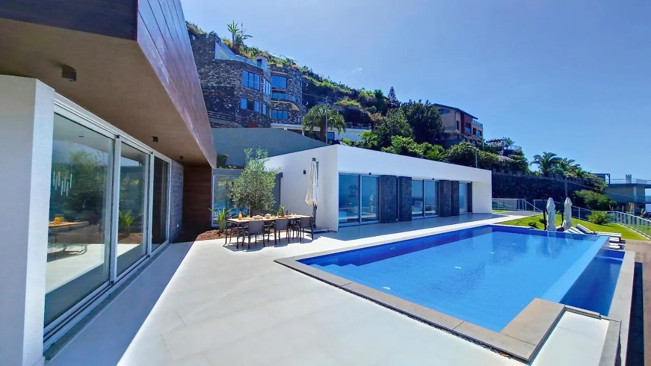 Villa Blue Horizon By Lovelystay Tabua  Tabua (Madeira)